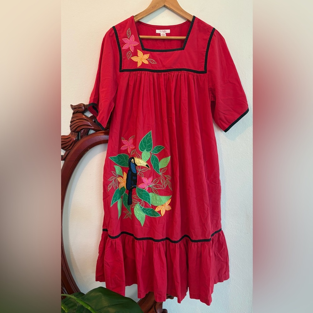 Women’s Red Toucan Appliqué Loose Breezy Cotton Patio Maxi Dress